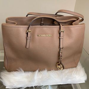 Michael Kors Tote